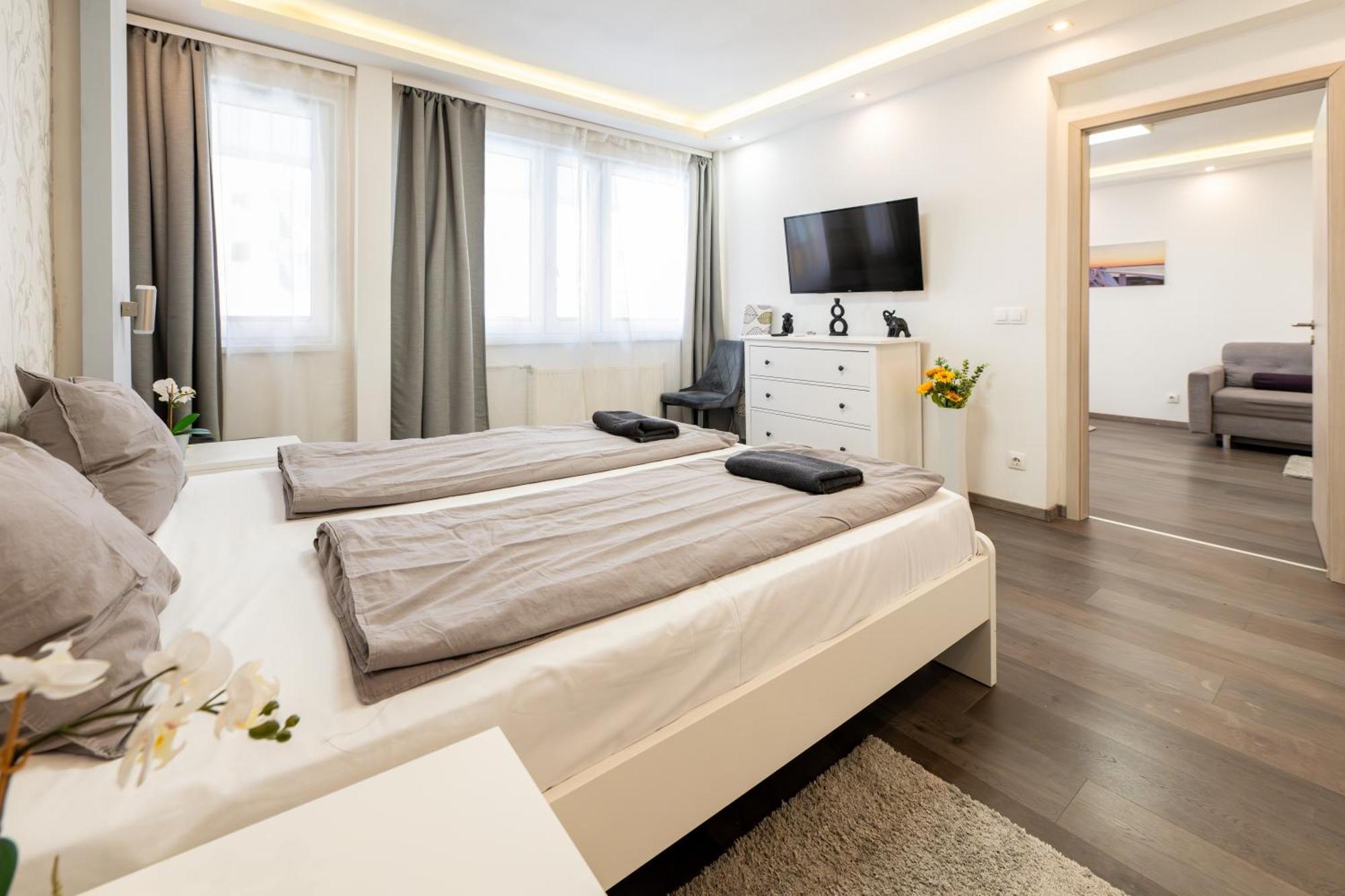 Rumbach 2022 Modern Apartment Budapest Exterior photo